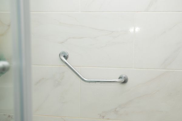 Cost of Mobility Shower Installation in Arlington
